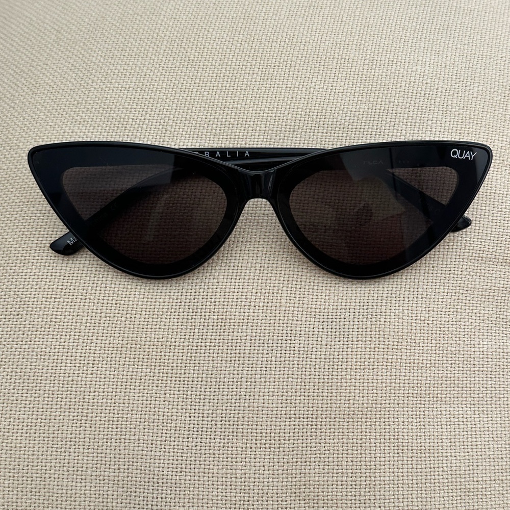 Quay Flex Black Cat-Eye Sunglasses